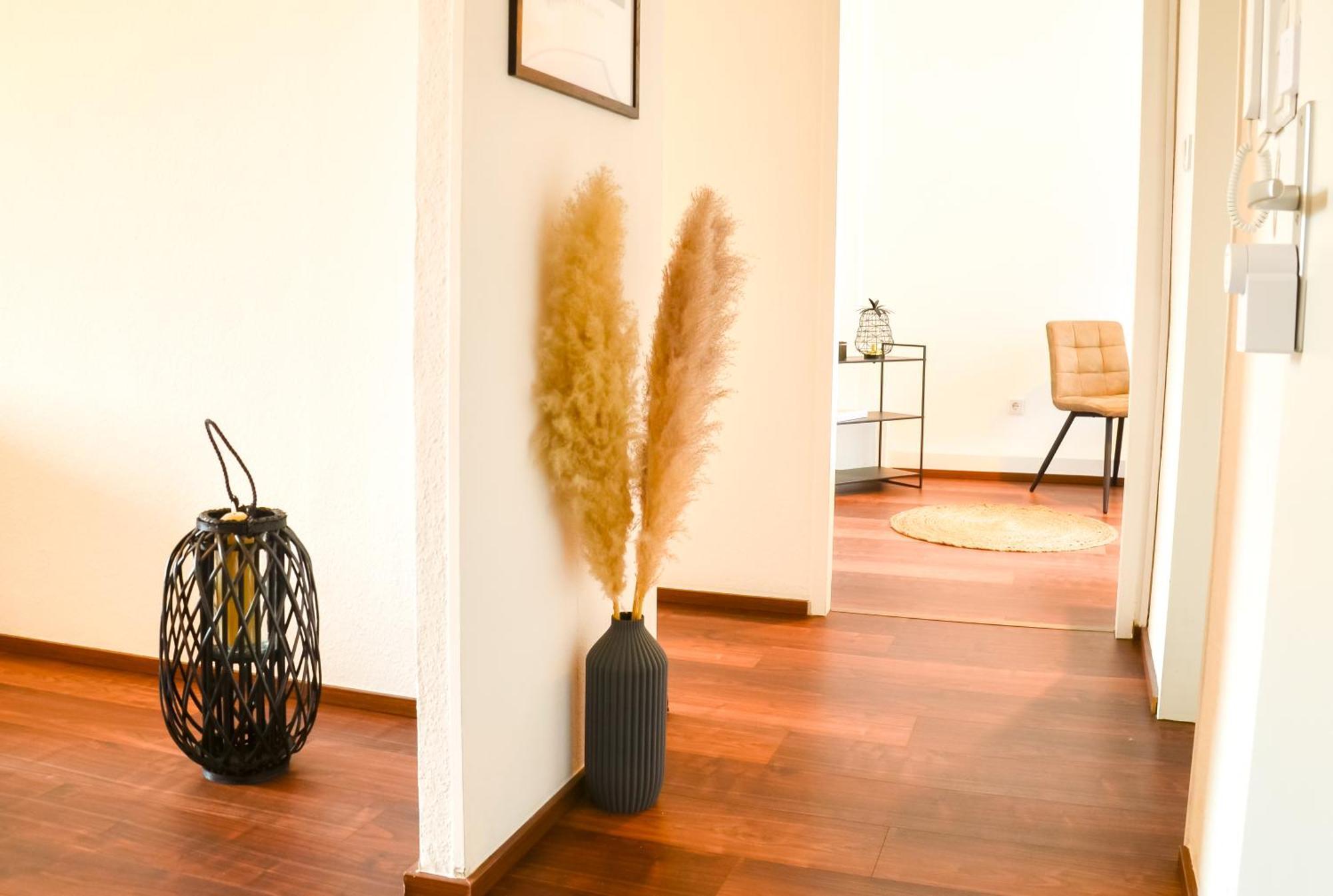 MILPAU Buer 3 - Modernes und zentrales Premium-Apartment mit Queensize-Bett, Netflix, Nespresso und Smart-TV Gelsenkirchen Exterior foto