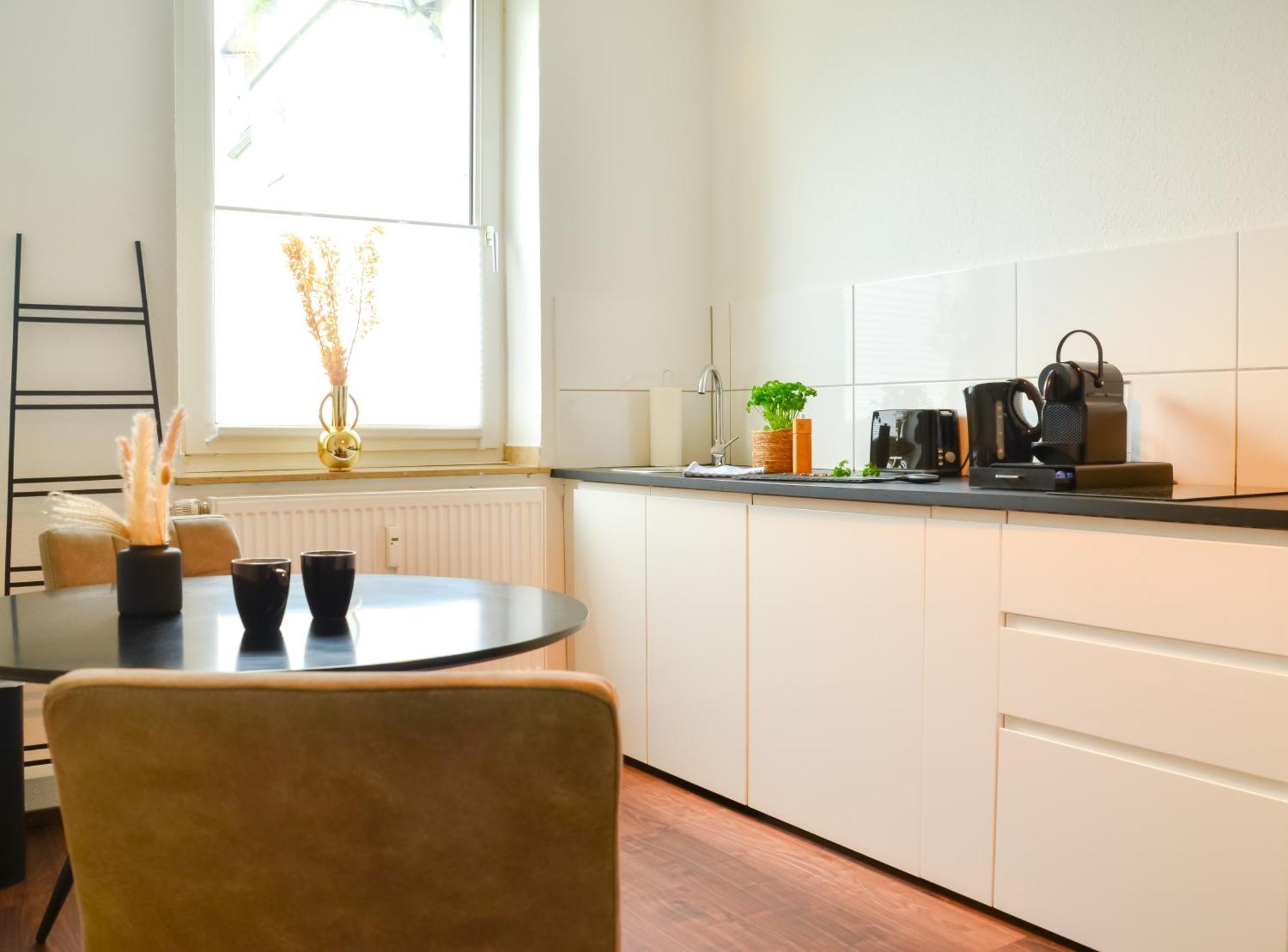 MILPAU Buer 3 - Modernes und zentrales Premium-Apartment mit Queensize-Bett, Netflix, Nespresso und Smart-TV Gelsenkirchen Exterior foto